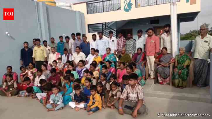 Meet the 83 member family from Andhra Pradesh where 50 kg of rice is cooked every day