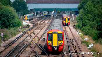 Clapham Junction train fire - live: Gatwick Express and Southern trains in chaos