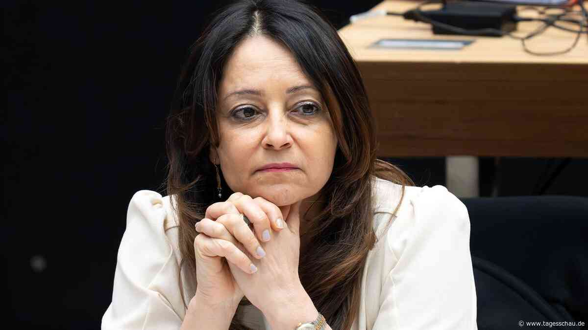 Plagiatsvorwürfe: Berliner Senatorin lässt ihre Doktorarbeit prüfen