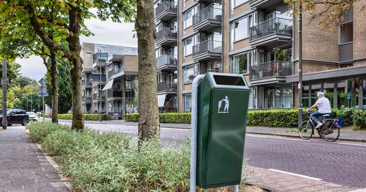 Minder prullenbakken in centrum van Oosterhout: ‘Straks ligt het vuil voor de deur’