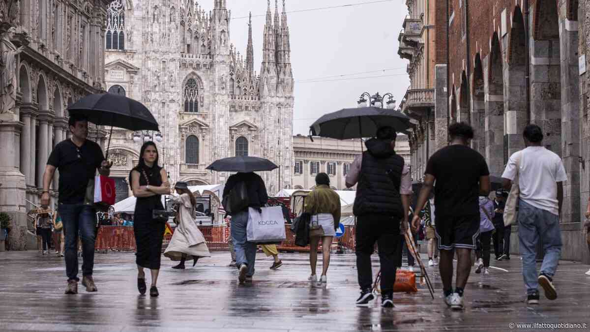 Maltempo, Chiavari sommersa dall’acqua. Allerta arancione in Lombardia, in Toscana e in Veneto. Gialla in Piemonte e in tutto il centro-nord