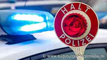 Mit aufheulendem Motor und ohne Führerschein: 15-Jähriger stürzt auf der Flucht vor der Polizei