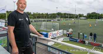 Honderd vrijwilligers, tienduizend bekers en vier dagen voetbal: zo organiseert WSV de Apeldoorn Cup