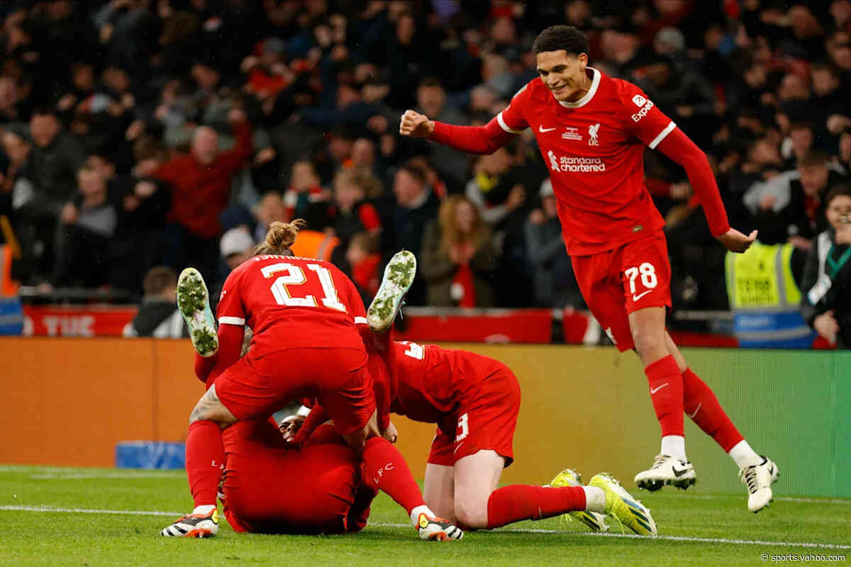 Lewis Steele: Liverpool midfielder set to stay after transfer U-turn