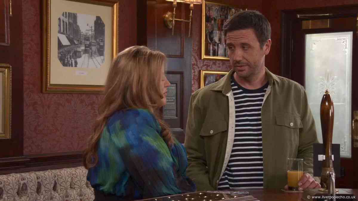 Coronation Street's Fraser actor appeared on ITV soap before and fans will be gobsmacked