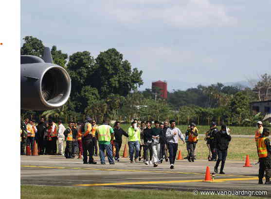First US deportees land in Liberia