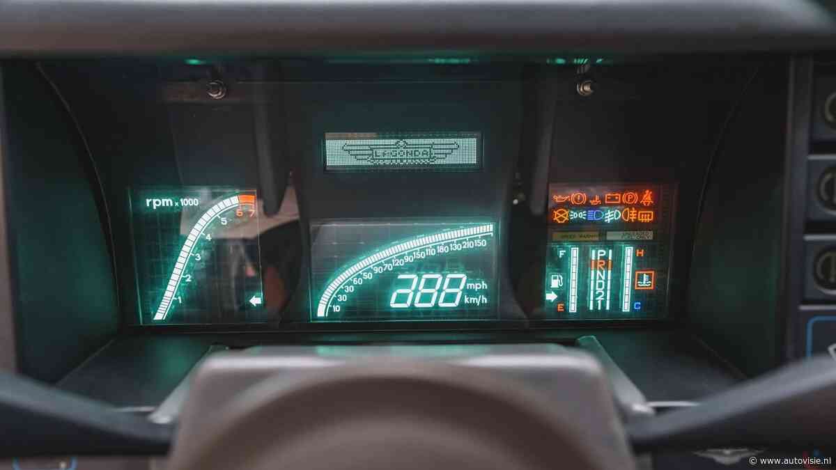 Te koop: de gaafste stationwagon aller tijden had 40 jaar geleden al een digitaal dashboard