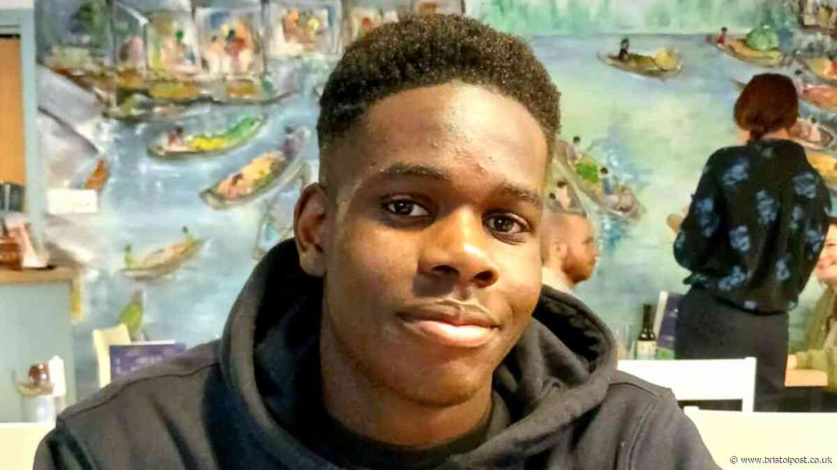 Teenager who stabbed schoolboy acquitted of murder