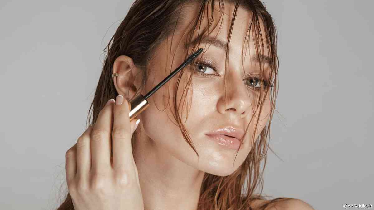 Diese braune Mascara kaufe ich als Beauty-Redakteurin immer wieder nach