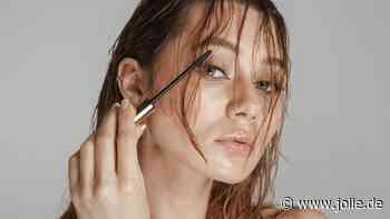 Diese braune Mascara kaufe ich als Beauty-Redakteurin immer wieder nach