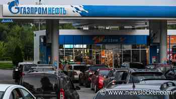 LIVE | Poetin laat Russen oppakken die vechten om brandstof bij tankstations