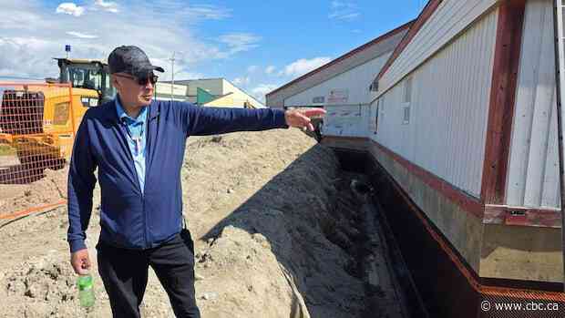 Amid 2nd evacuation this summer, Neskantaga First Nation calls on Ontario, feds to act