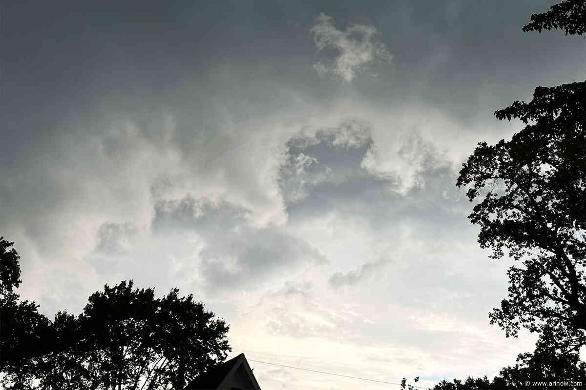 UPDATED: Tornado and severe thunderstorm watches issued for Arlington and D.C. area