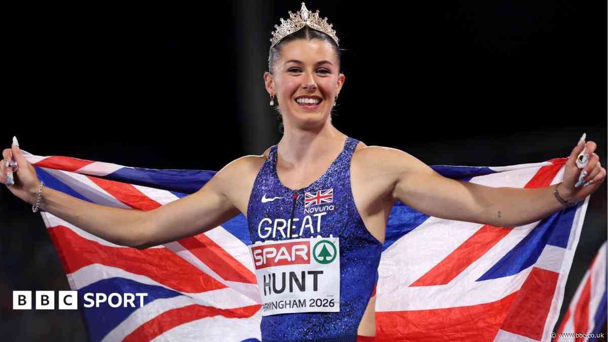 'Are you not entertained?' - Hunt enters stardom with iconic quadruple