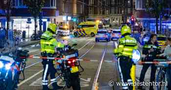 Gewonde na val uit raam Jan Evertsenstraat in Amsterdam