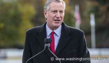 Bill De Blasio says Americans are 'hungry' for vision from socialist left
