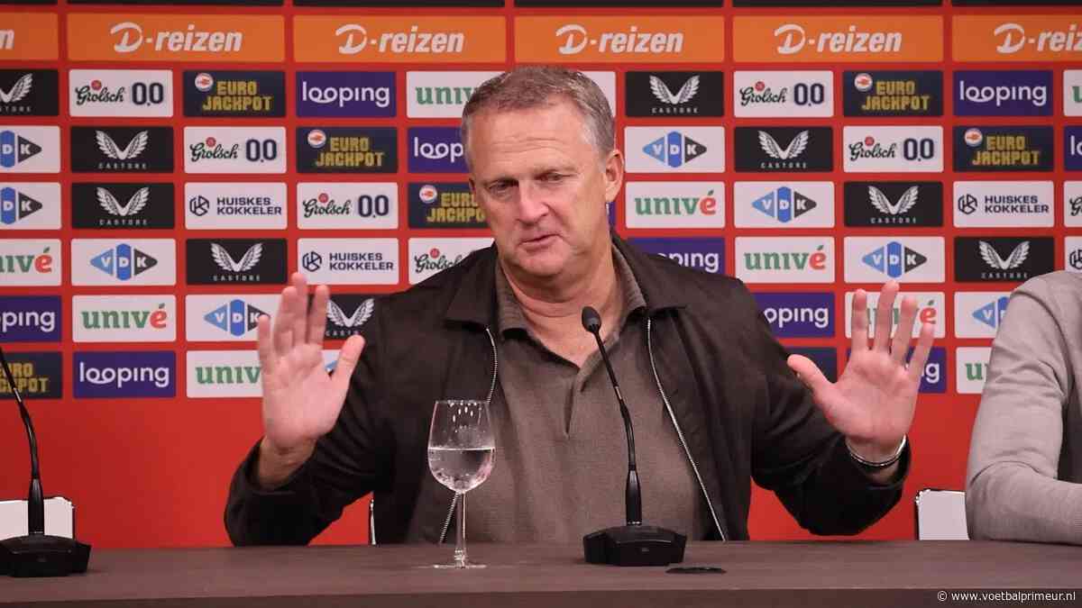 Van den Brom niet op de hoogte van nieuwe spelregel: 'Weer wat geleerd'