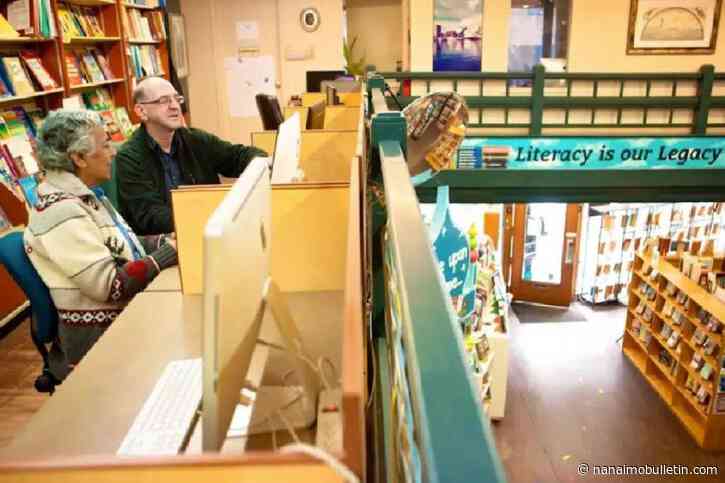Literacy Central Vancouver Island seeks funding to continue digital training for seniors