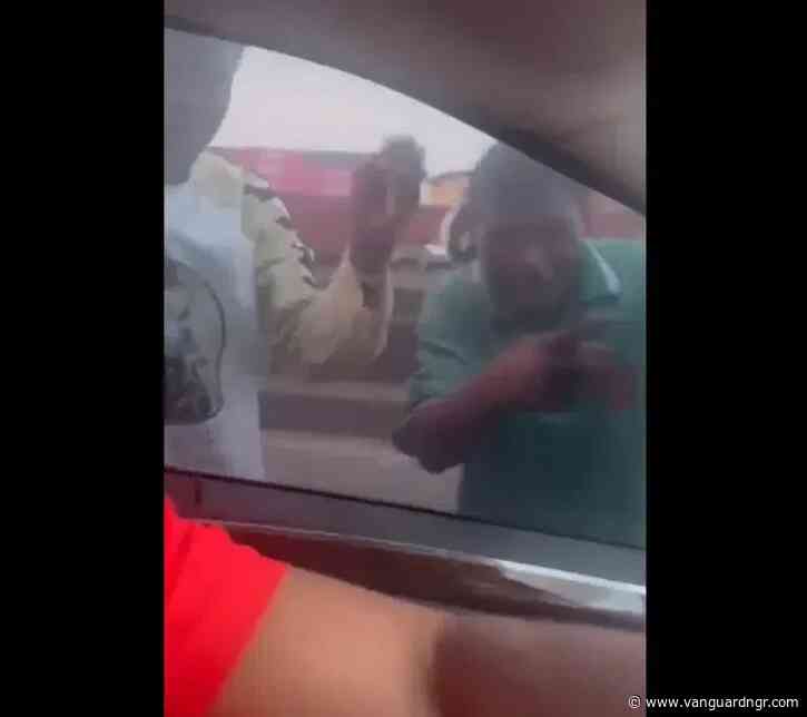 Police arrest 6 after viral video of miscreants harassing Lagos motorists