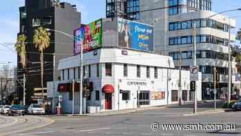 Bankrupt high-flyer’s Kew pub is back on the market, again