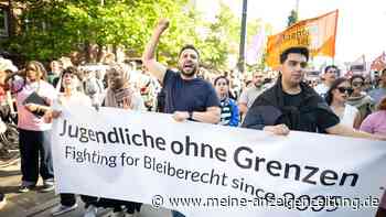 Deutlich mehr freiwillige Ausreisen als Abschiebungen