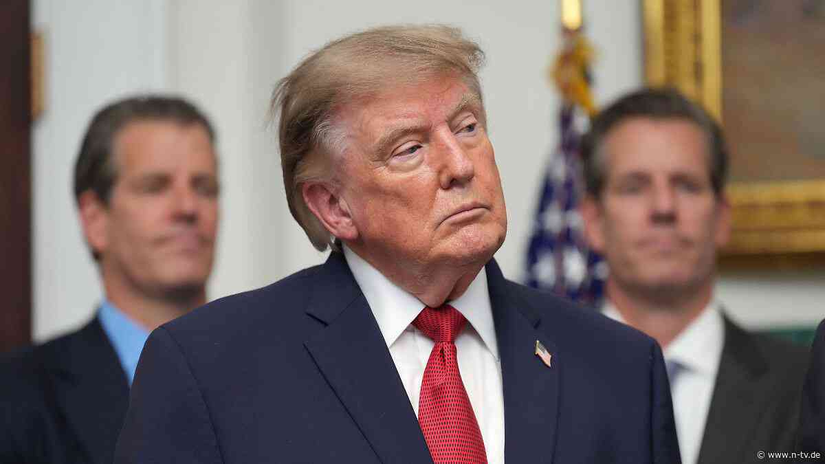 Mindestens 1000 im Jahr: Trump will Zahl der Raketenstarts vervielfachen