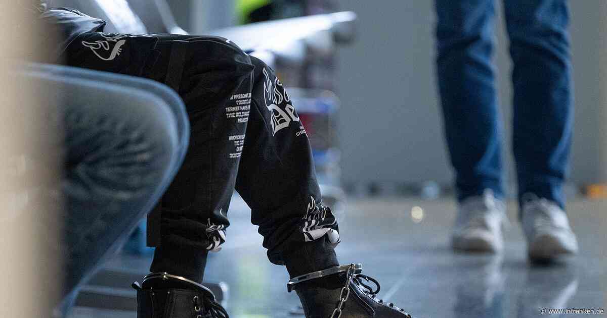 Deutlich mehr freiwillige Ausreisen als Abschiebungen