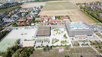 Endlich Unterrichtsstart: Gymnasium Kirchheim öffnet vier Jahre verspätet – 150 Schüler bleiben im Container