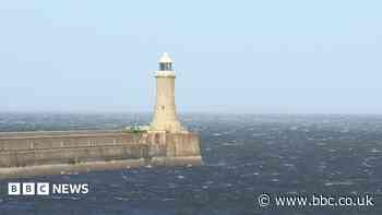 Newly restored pier shut after vandal attack