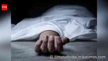 UP mother killed by train while trying to save son threatening suicide over liquor money