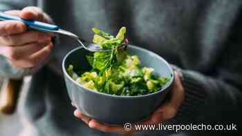 Lettuce will stay crisp for 4 weeks in the fridge when wrapped in 1 common item