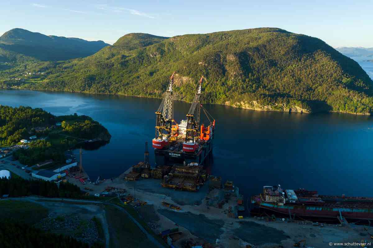 Heerema haalt drie grote ontmantelingsklussen binnen op Britse Noordzee