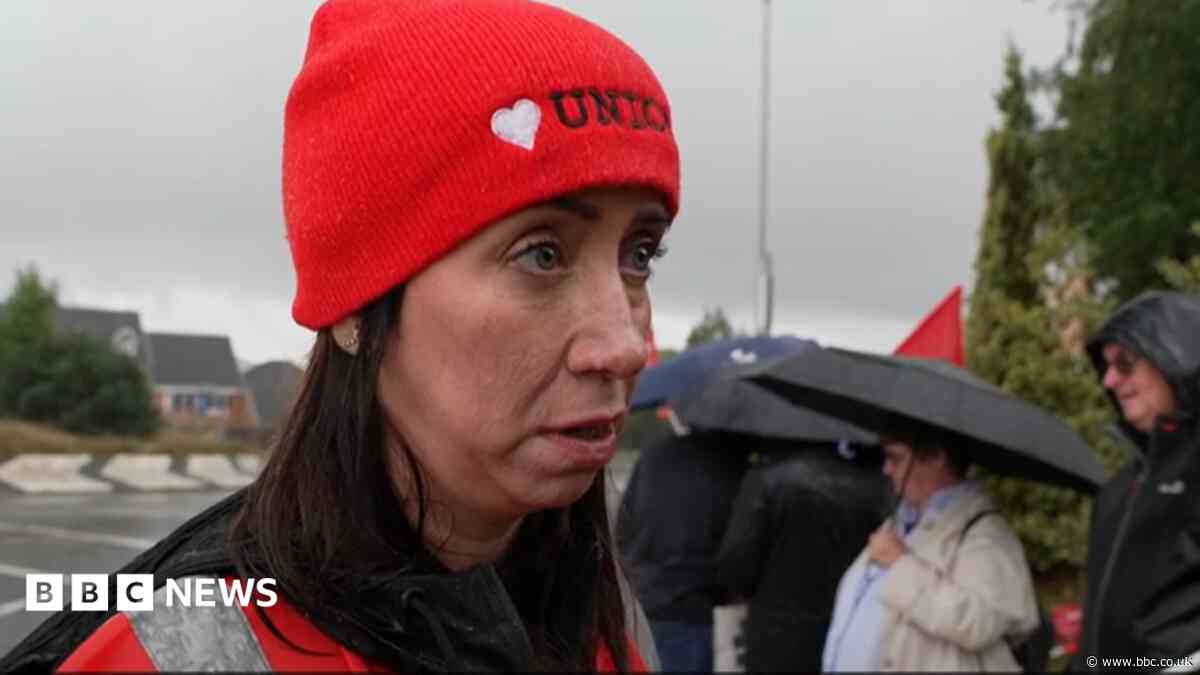 GPs warn of impact of blood lab strike on patients