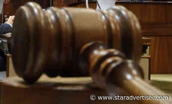 Man, 25, pleads not guilty to defrauding Kaneohe woman, 80, in gold bar caper