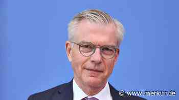 50 Milliarden Euro auf dem Prüfstand: Wirtschaftsweiser fordert Ende der Witwenrente