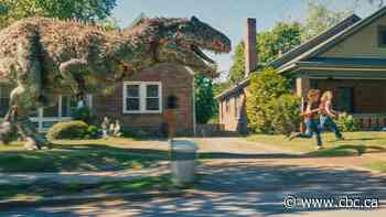 The dinosaur sex in The End of Oak Street is odd. The reality is far more confusing