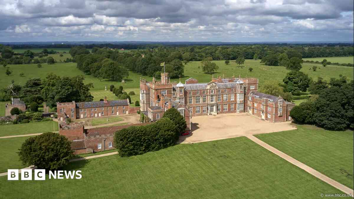 Stately homes warn over 'Halloween event'