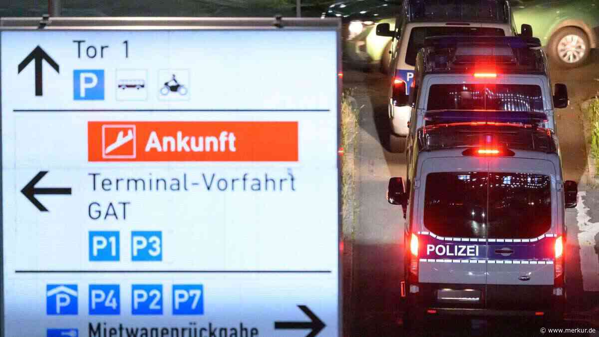 518.000 Euro für einen Flug, 280 Piloten sagten Nein: So laufen Deutschlands Abschiebungen ab