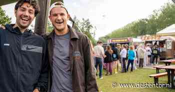 LIVE Lowlands | Festival gaat van start • Met dikke oogjes in de rij voor koffie