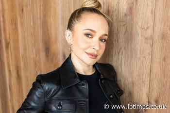 Was James Blunt the Famous 'Undressed Man'? Sleuths Link Singer to Hayden Panettiere's 'Traumatic' Boat Story
