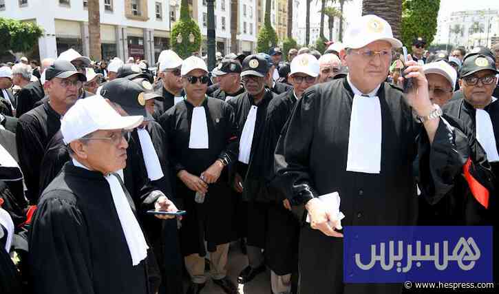 "البيجيدي" يدعو المحامين لاستئناف العمل