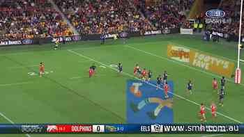 Nikorima, Farnworth link up for Dolphins try