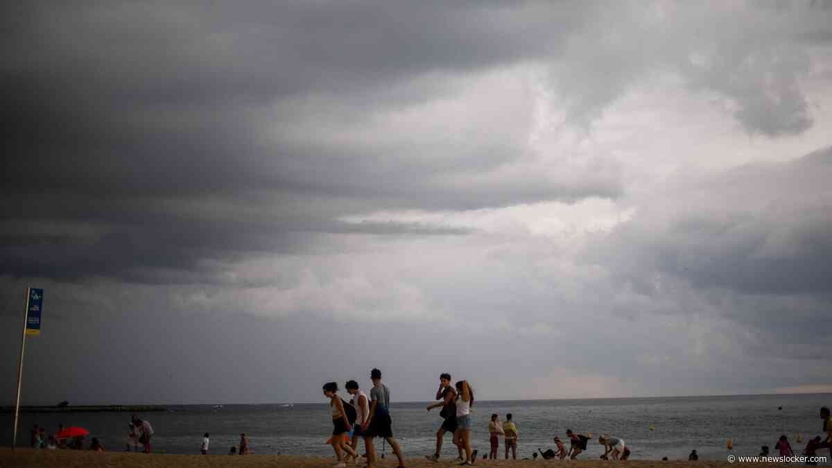 LIVE | Storm zorgt voor chaos op Ibiza: vakantiegangers geëvacueerd