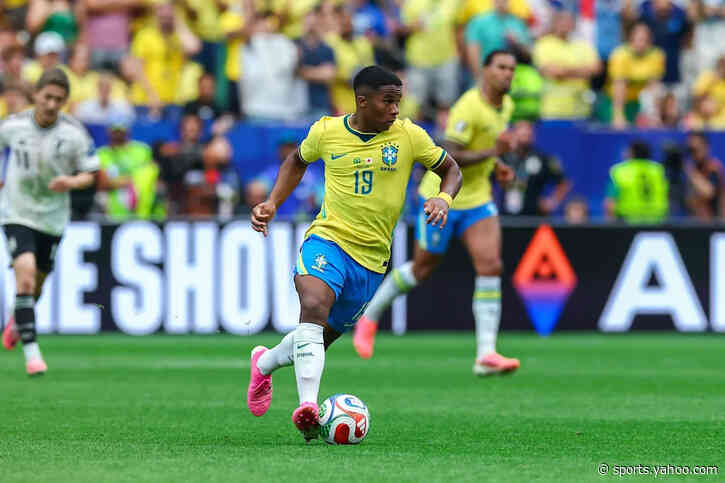 Expert believes Liverpool are ready to push for Real Madrid forward