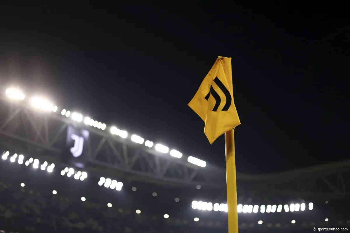 Juventus planning to sign three more players, including Man United striker