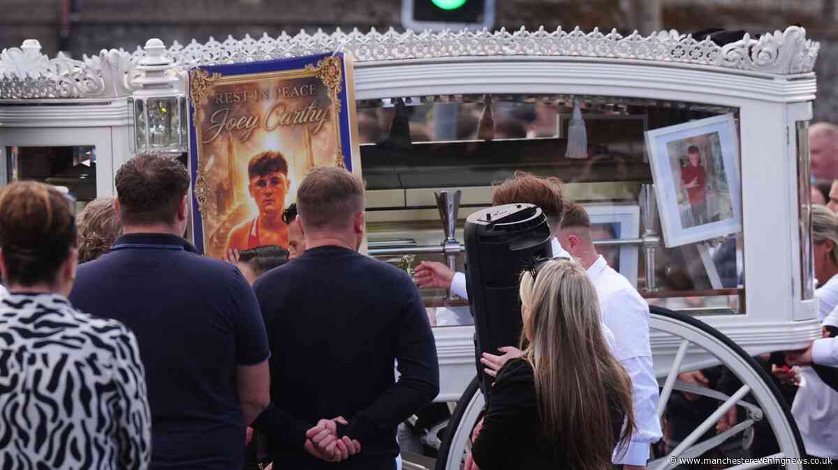 Funeral held for teenager killed in wrong-way M9 motorway crash in Ireland