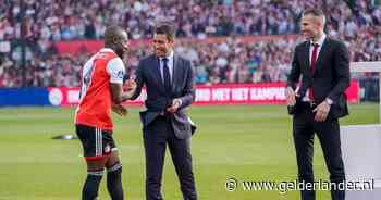 Van Bronckhorst over Geertruida: ‘Er is wel contact met hem geweest, maar financieel was dat niet haalbaar’