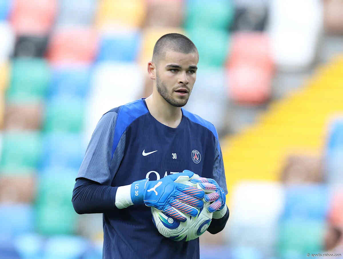 Molina: PSG ready to listen to offers for two players who arrived last summer