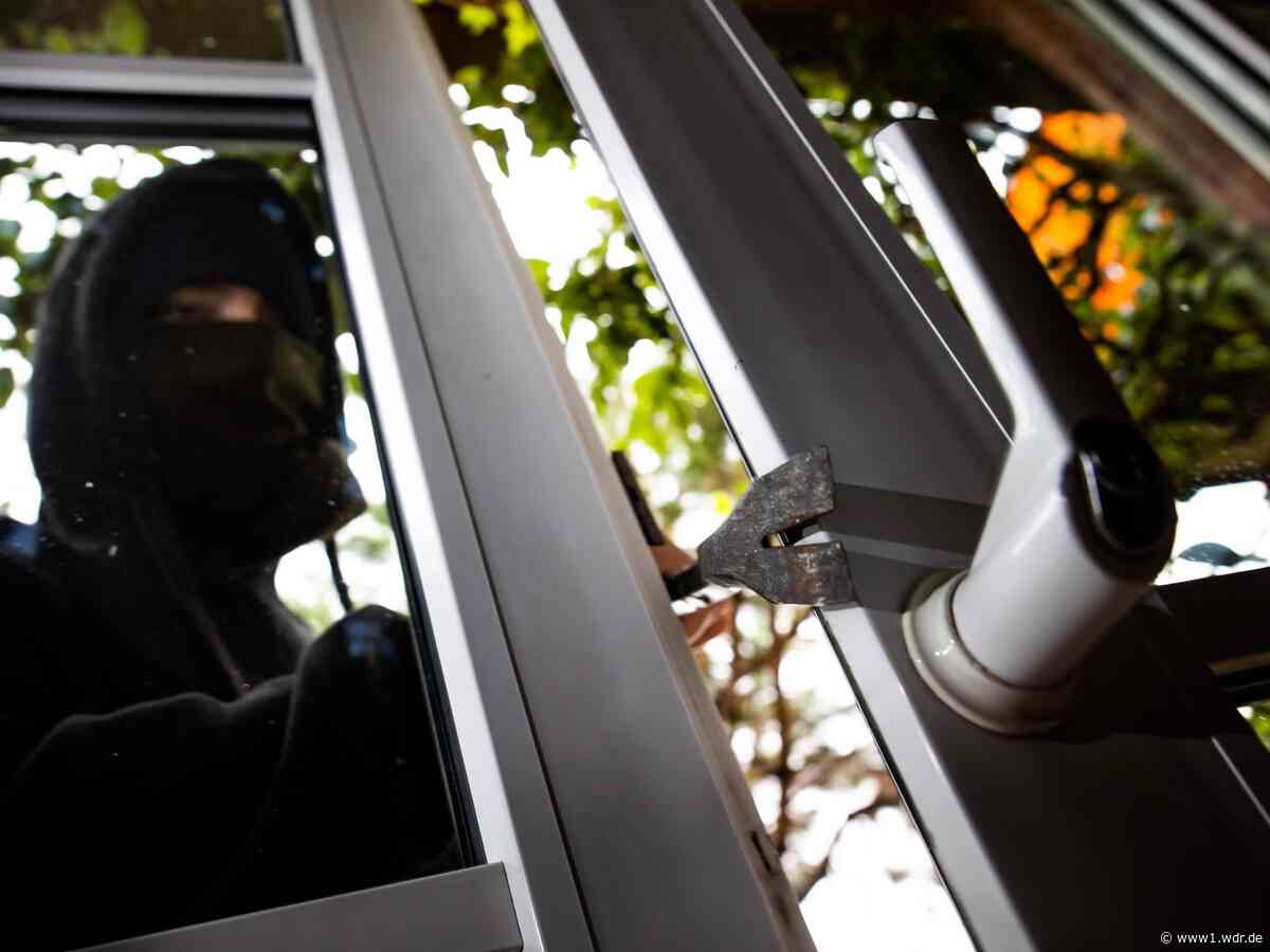 Einbrecher trifft Hausbewohner in Euskirchen an