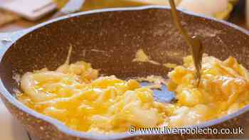 How to remove scrambled egg residue from pans with 1 item - and it's not soap